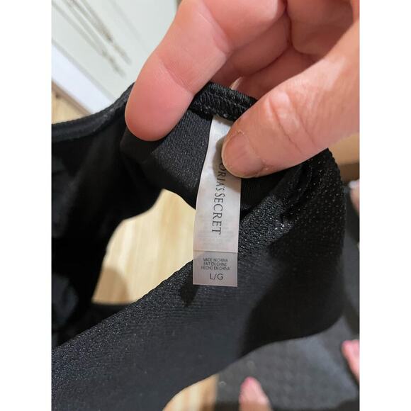 Victoria's Secret Black Sparkle Plunge Bathing Suit, Large - Picture 9 of 10